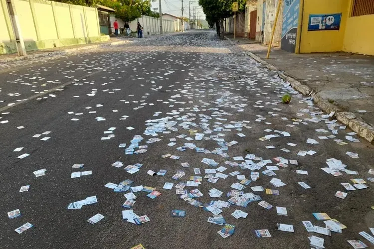 Justiça Eleitoral fiscalizará e punirá candidatos por derrame de santinhos em Brumado