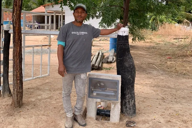 Comunidades rurais de Guanambi são contempladas com fornecimento de água tratada