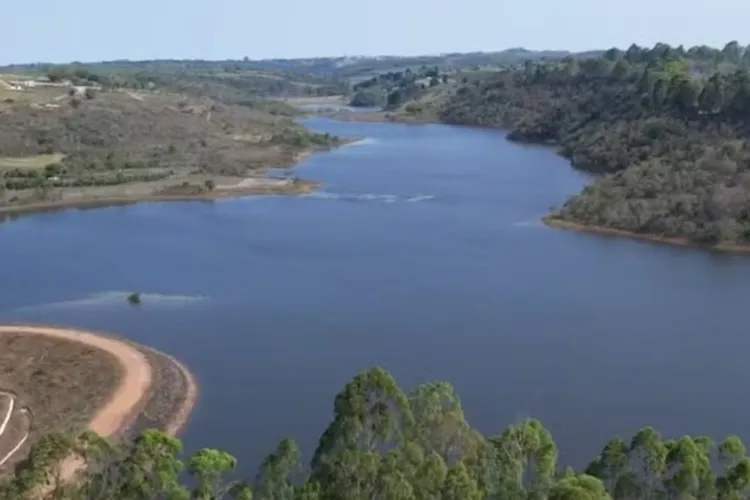 Falta de chuva causa baixa dos reservatórios em Vitória da Conquista e Guanambi