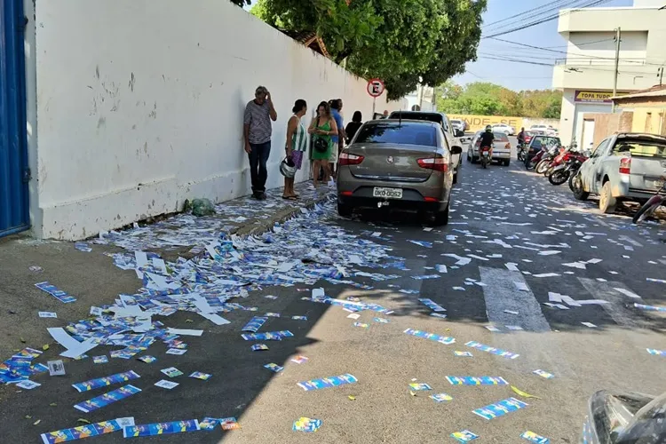 Eleições 2024: Derrame de materiais de campanha em Guanambi