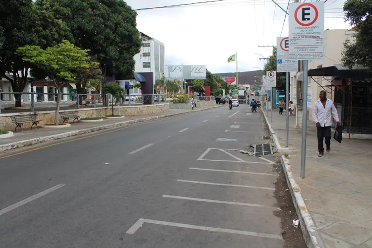 Brumado: Empresa não cumpre prazo de retomada da Área Azul e SMTT realiza notificação