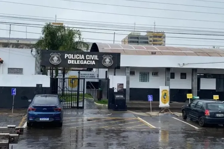 Criança é expulsa de casa após relatar abuso sexual do padrasto em Caldas Novas