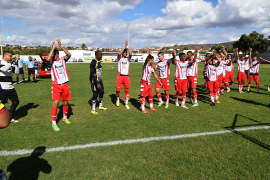 Brumado perde para Itapetinga e dá adeus ao intermunicipal de futebol